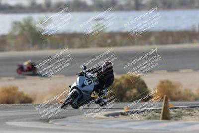 media/Nov-16-2025-Race Pace (Sun) [[8c5fa54630]]/Non Verified Riders (1st 20 Minutes)/1-Turn 14 (10am)/